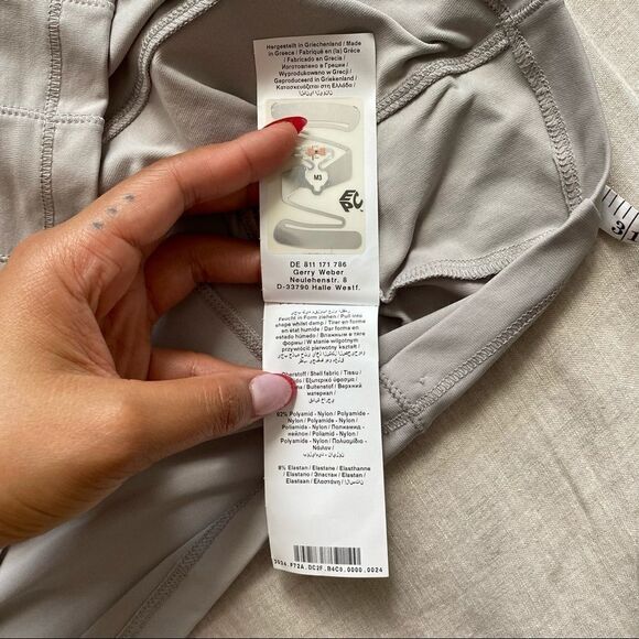 Like New Gerry Weber Tank Top - Picture 8 of 9